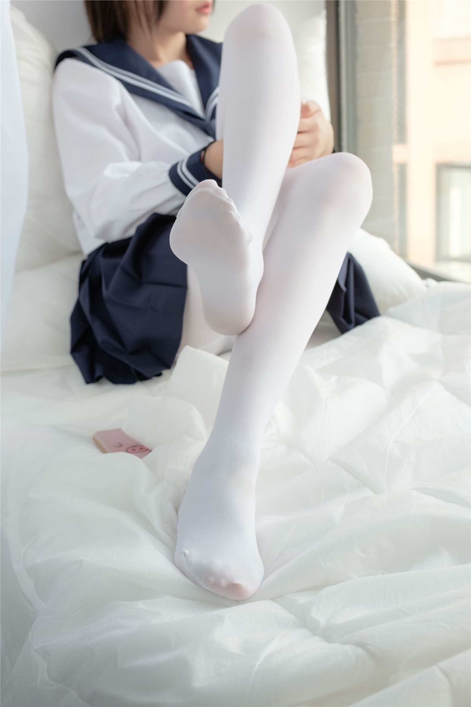 Foot photo of silk stockings girl(9)